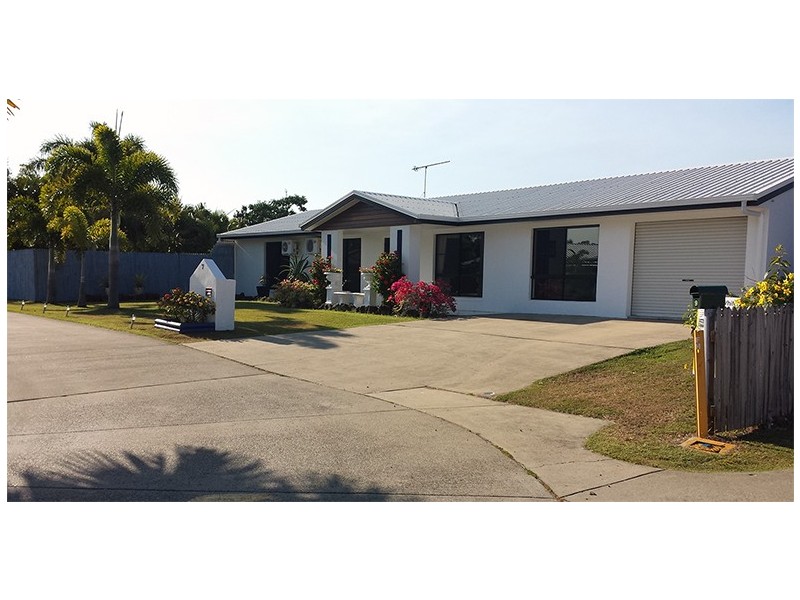 7 Shelley Close, Cannonvale QLD 4802