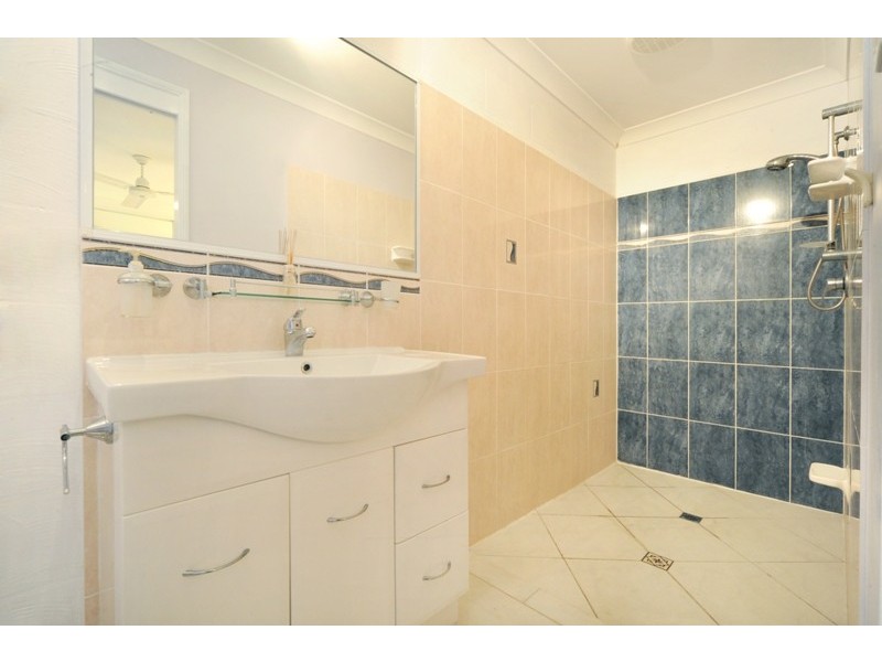 7 Shelley Close, Cannonvale QLD 4802