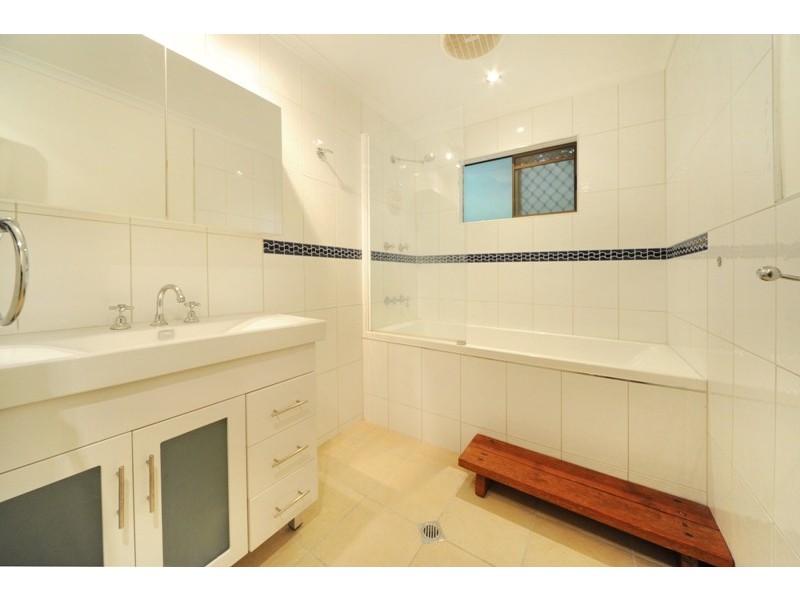 7 Adina Street, Cannonvale QLD 4802