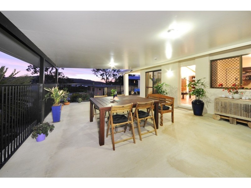 7 Adina Street, Cannonvale QLD 4802