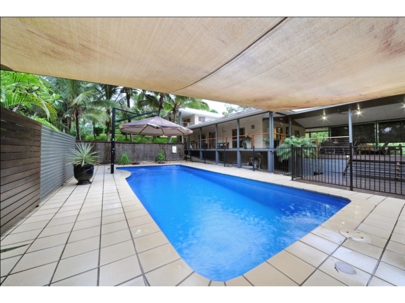 16 Hibiscus Road, Cannon Valley QLD 4800