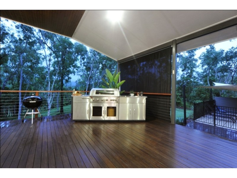 16 Hibiscus Road, Cannon Valley QLD 4800