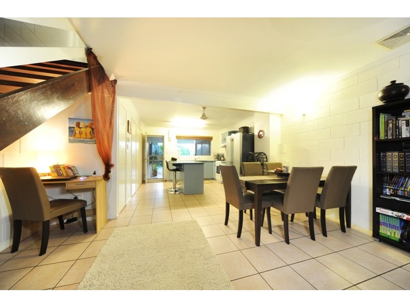 7/5 Coral Quays Eshelby Drive, Cannonvale QLD 4802
