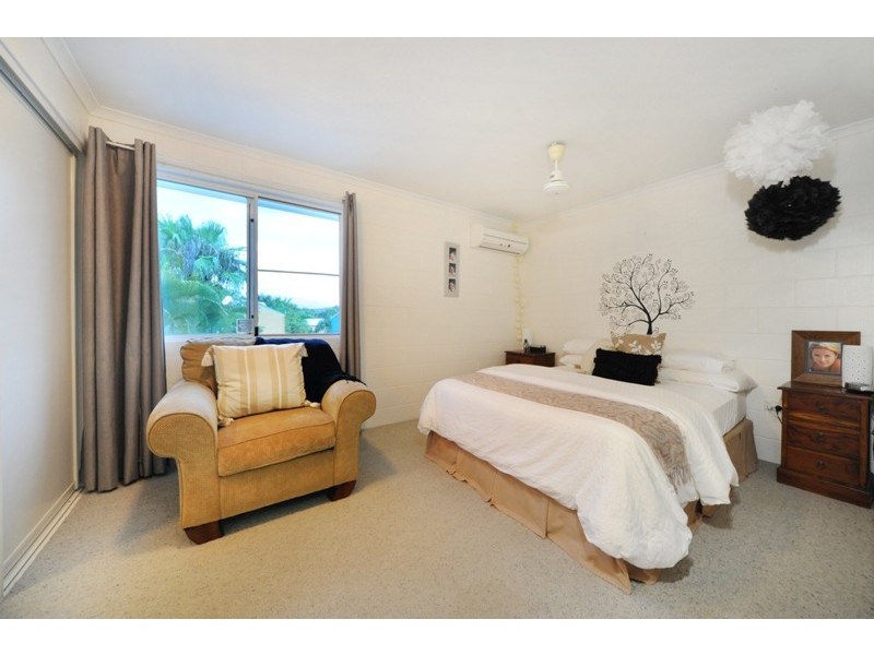 7/5 Coral Quays Eshelby Drive, Cannonvale QLD 4802