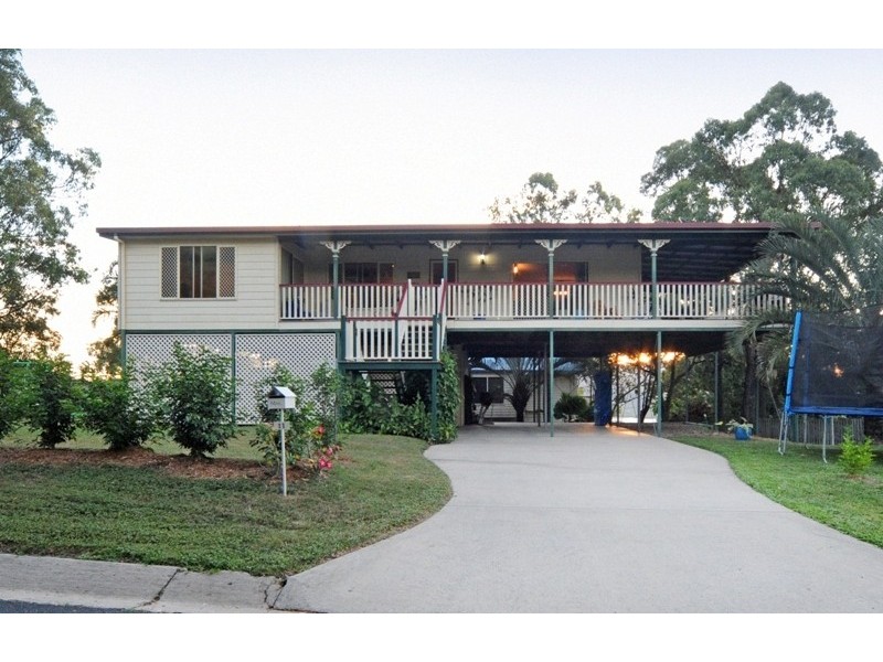 11 Macona Crescent, Cannonvale QLD 4802