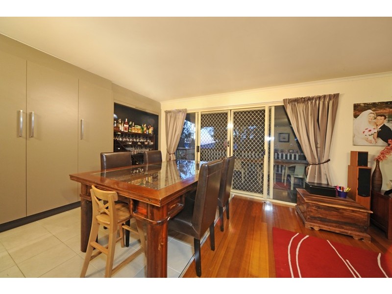 11 Macona Crescent, Cannonvale QLD 4802