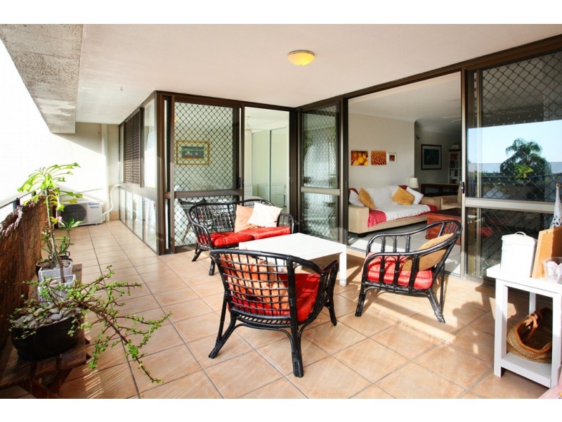 16/2 Eshelby Drive, Cannonvale QLD 4802