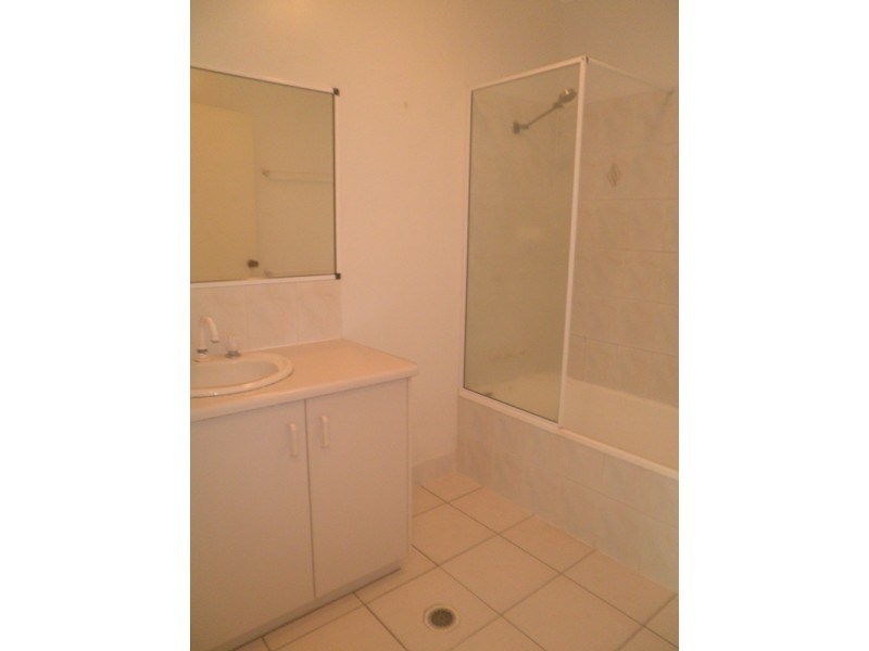 3/17 Macarthur Drive, Cannonvale QLD 4802