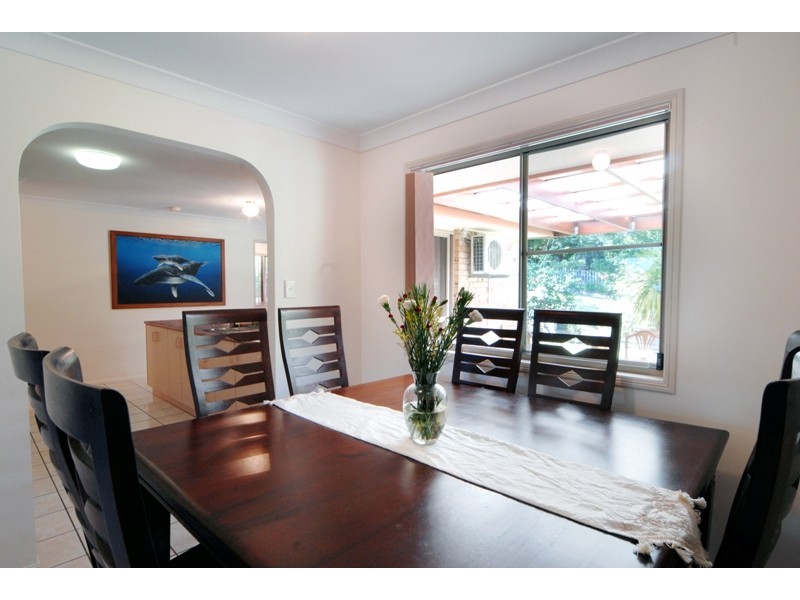 18 Kingfisher Terrace, Jubilee Pocket QLD 4802