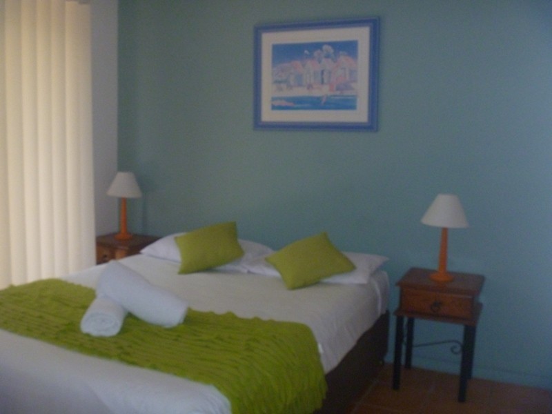 20/24 Beach Road, Cannonvale QLD 4802