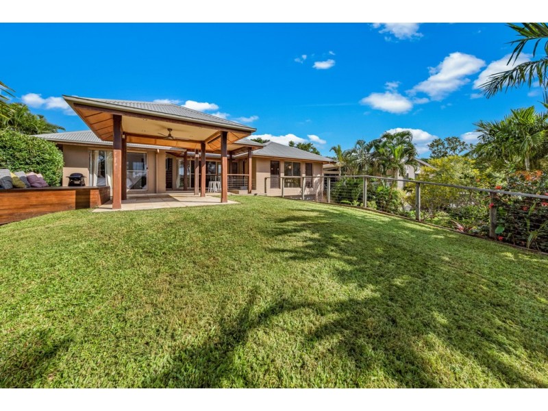 18 Wills Court, Cannonvale QLD 4802