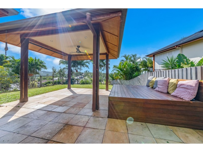 18 Wills Court, Cannonvale QLD 4802