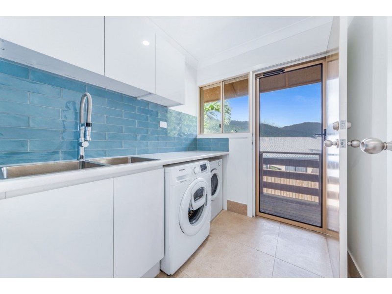 18 Wills Court, Cannonvale QLD 4802