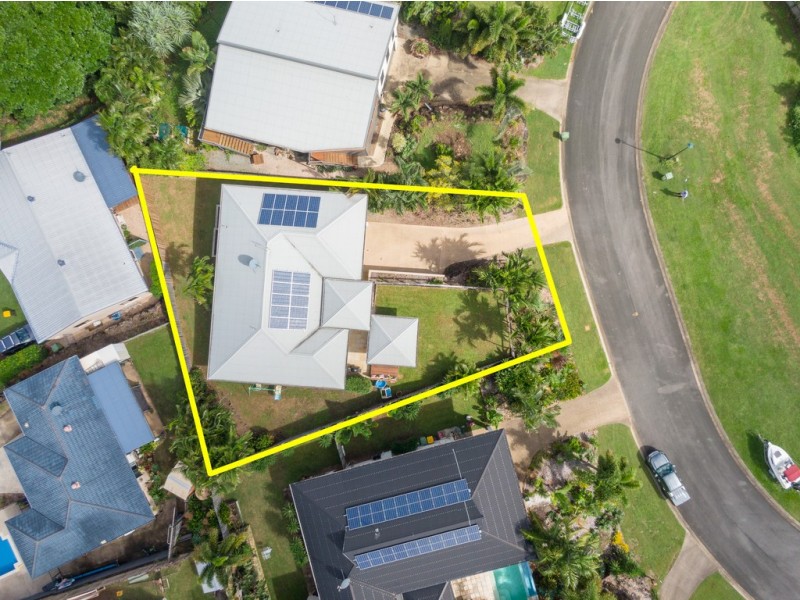 18 Wills Court, Cannonvale QLD 4802