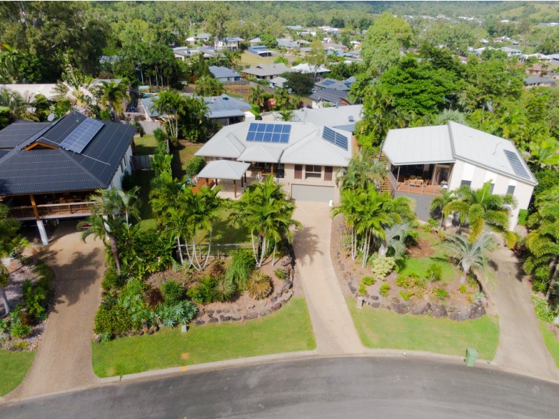 18 Wills Court, Cannonvale QLD 4802