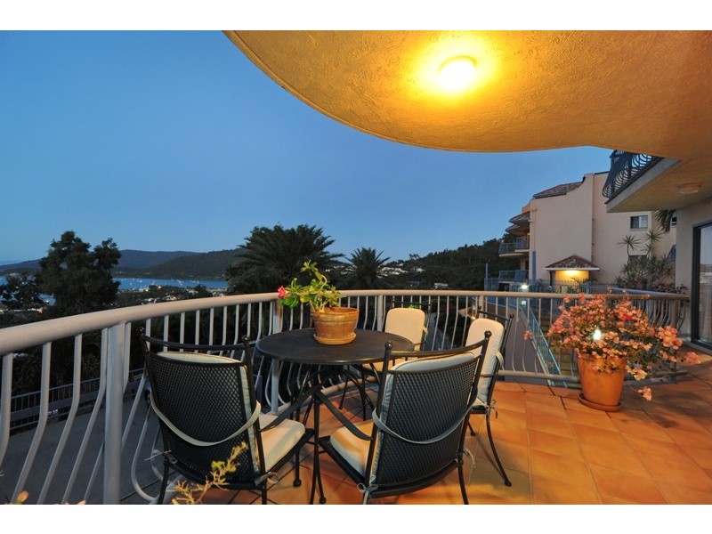 12/2 Nara Avenue, Airlie Beach QLD 4802