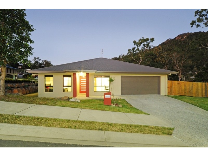 2 Jonquill Court, Cannonvale QLD 4802