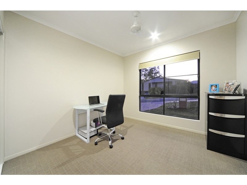 2 Jonquill Court, Cannonvale QLD 4802