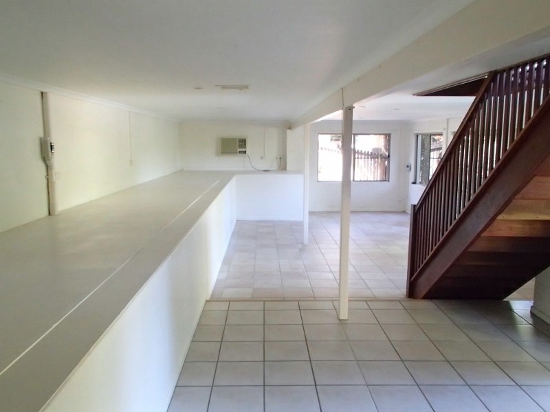 22 Panoramic Court, Cannonvale QLD 4802
