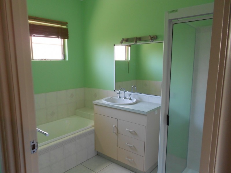 22 Panoramic Court, Cannonvale QLD 4802