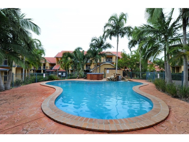 22/24 Beach Road, Cannonvale QLD 4802