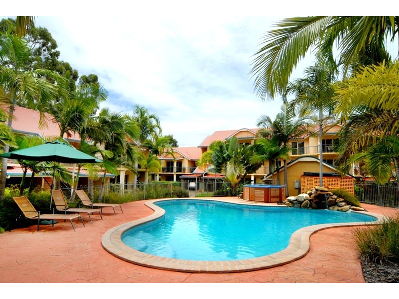 5/24 Beach Road, Cannonvale QLD 4802