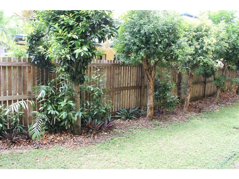 5/24 Beach Road, Cannonvale QLD 4802