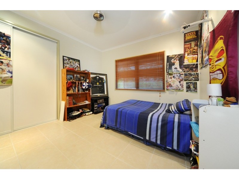 142 Kookaburra Drive, Cannonvale QLD 4802