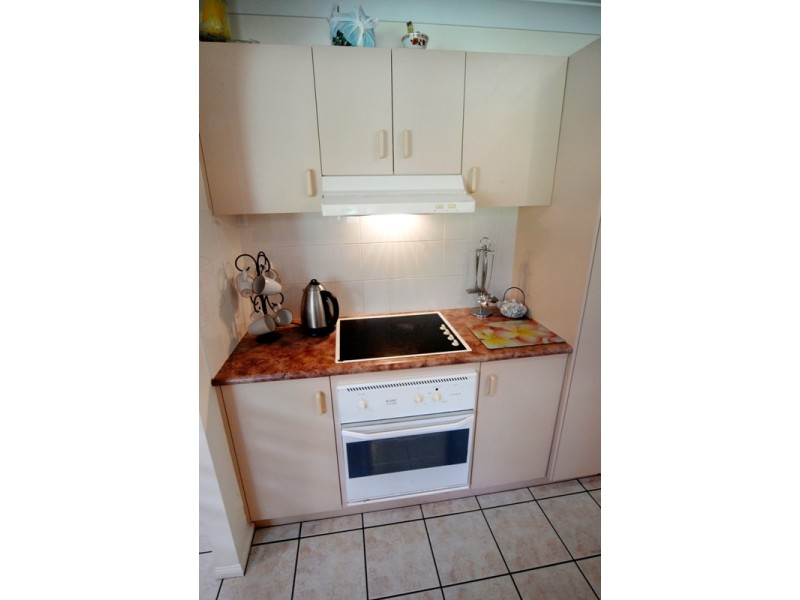 18 Kingfisher Terrace, Jubilee Pocket QLD 4802