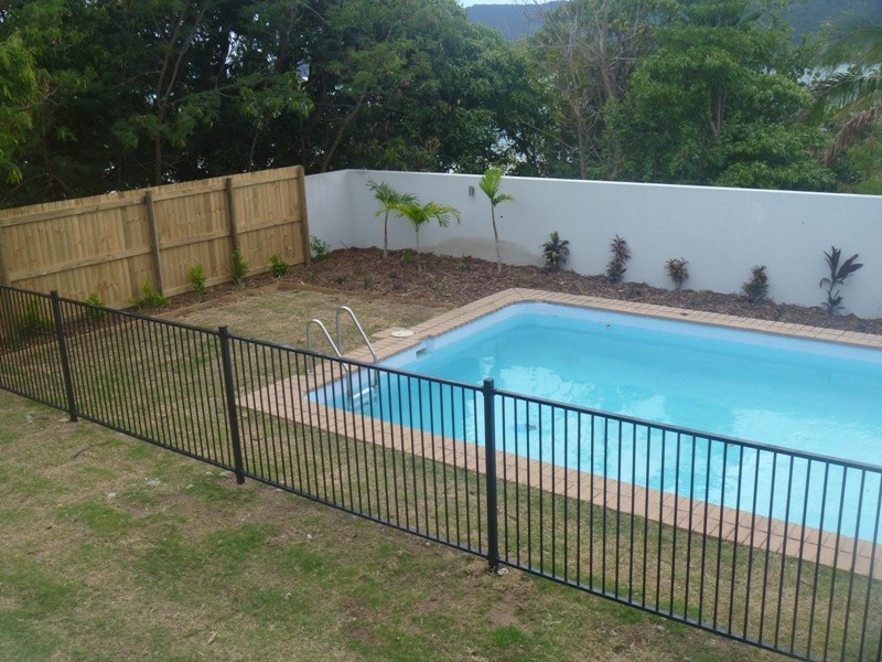 5 Summit Avenue, Airlie Beach QLD 4802