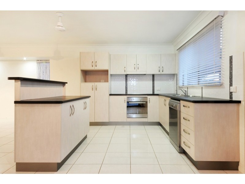 44 South Molle Boulevard, Cannonvale QLD 4802