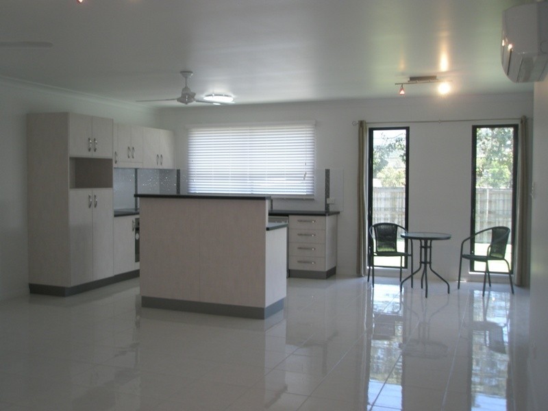 44 South Molle Boulevard, Cannonvale QLD 4802