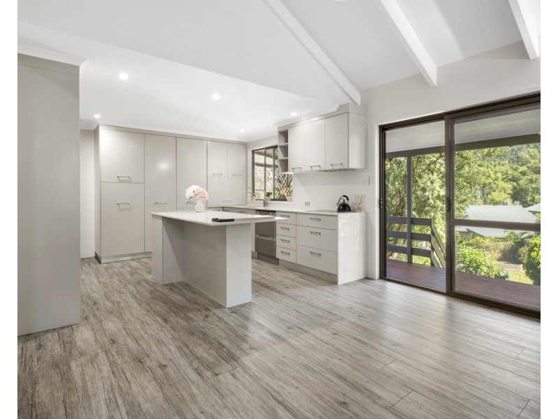 13 Moonlight Drive, Jubilee Pocket QLD 4802