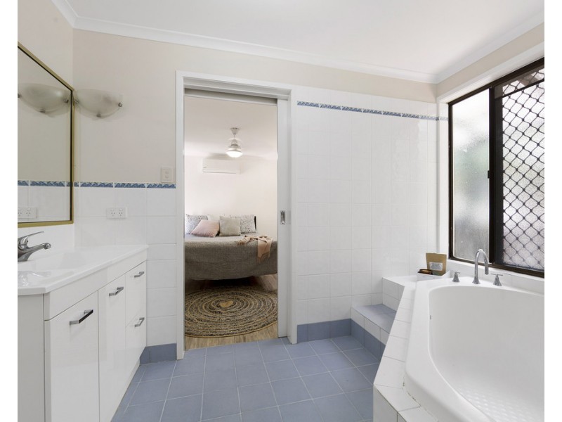 13 Moonlight Drive, Jubilee Pocket QLD 4802