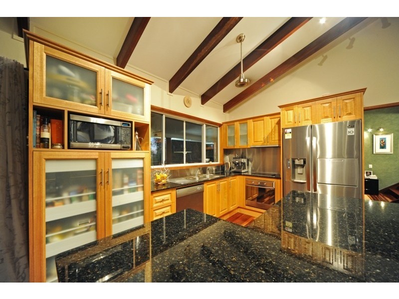 35 Jones Road, Cannonvale QLD 4802