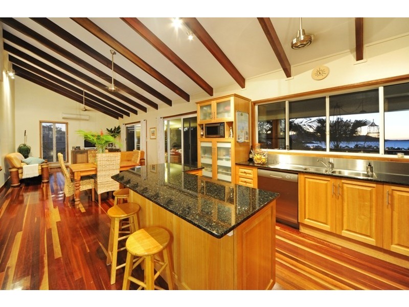 35 Jones Road, Cannonvale QLD 4802