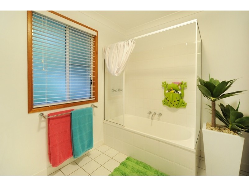 35 Jones Road, Cannonvale QLD 4802