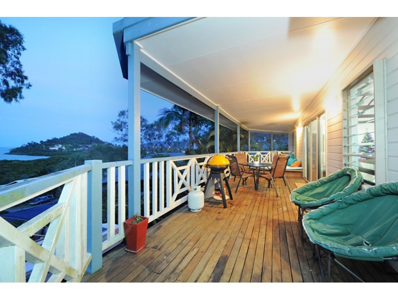 36 Macarthur Drive, Cannonvale QLD 4802