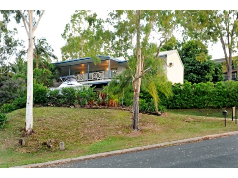 36 Macarthur Drive, Cannonvale QLD 4802
