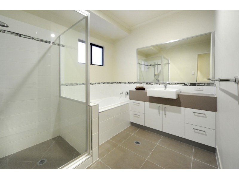 55 Abell Road, Cannonvale QLD 4802