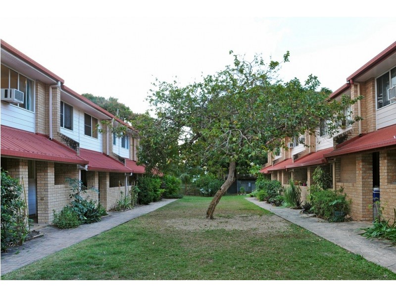 2/169 Shute Harbour Road, Cannonvale QLD 4802