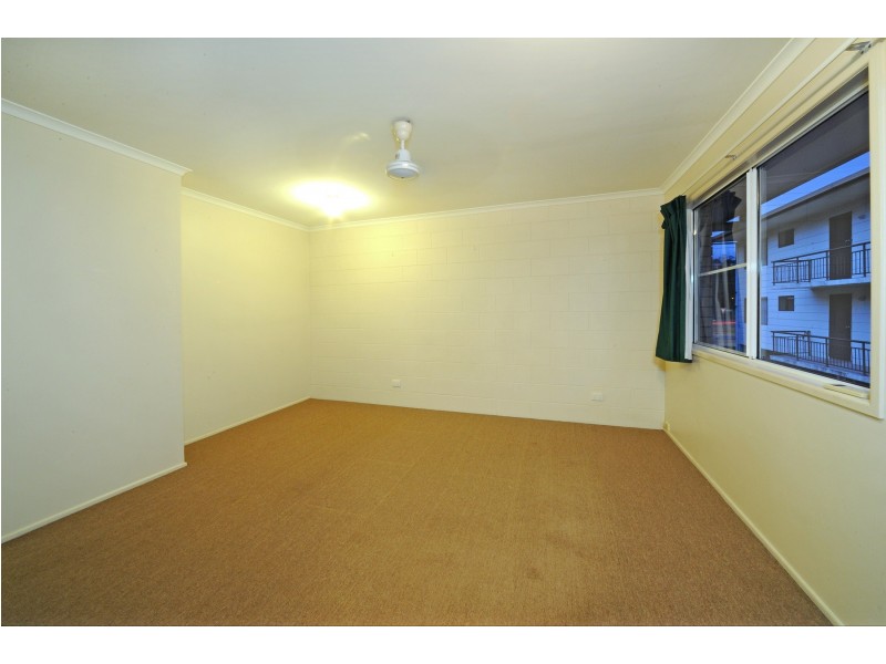 2/169 Shute Harbour Road, Cannonvale QLD 4802