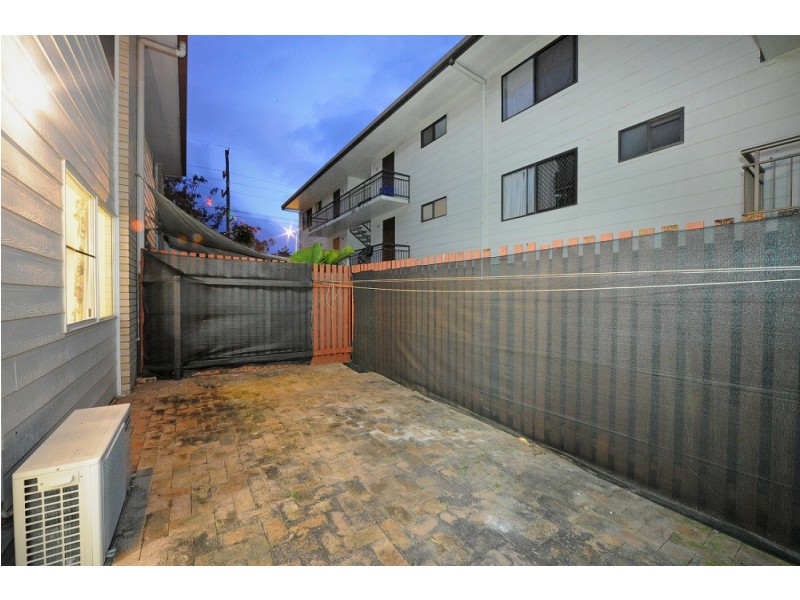 2/169 Shute Harbour Road, Cannonvale QLD 4802