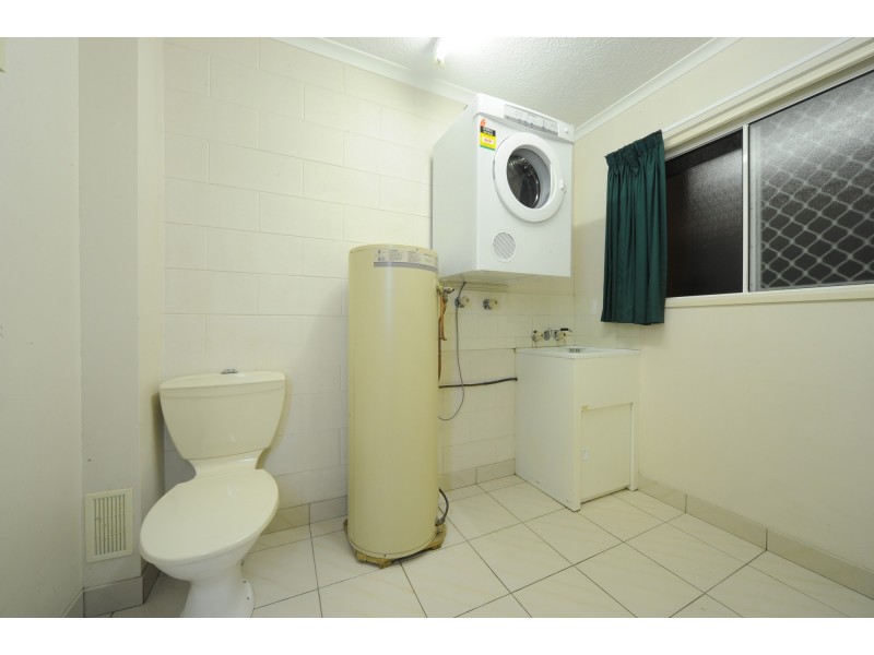 2/169 Shute Harbour Road, Cannonvale QLD 4802