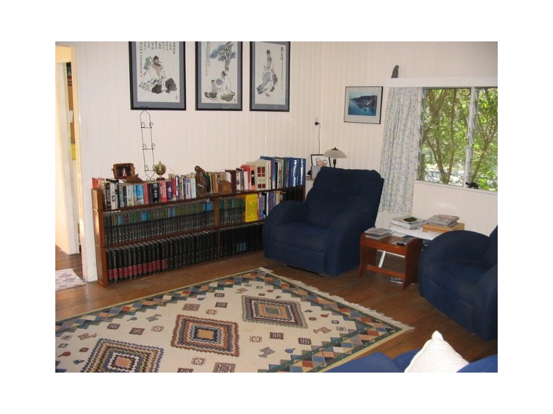 20 Schnapper Street, Cannonvale QLD 4802