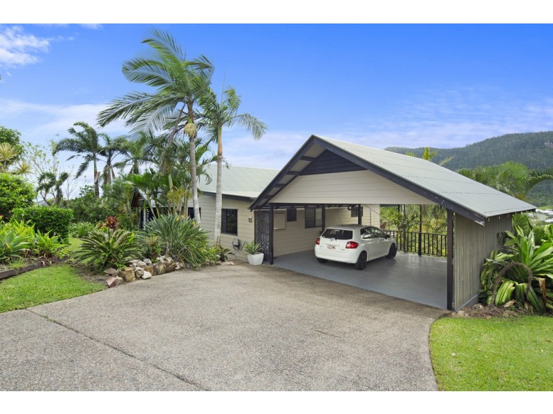 26/14 Hamilton Avenue, Cannonvale QLD 4802