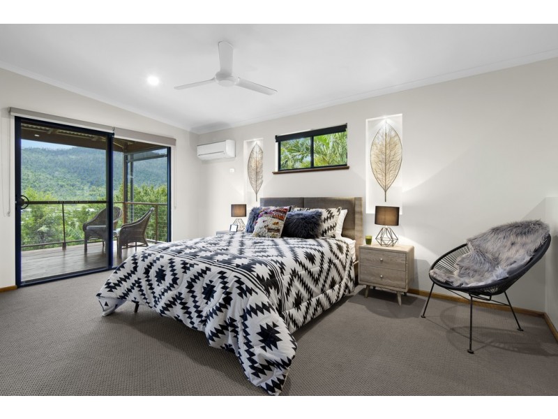 26/14 Hamilton Avenue, Cannonvale QLD 4802