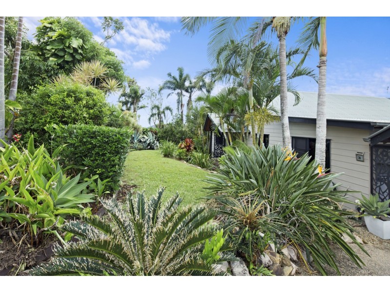 26/14 Hamilton Avenue, Cannonvale QLD 4802