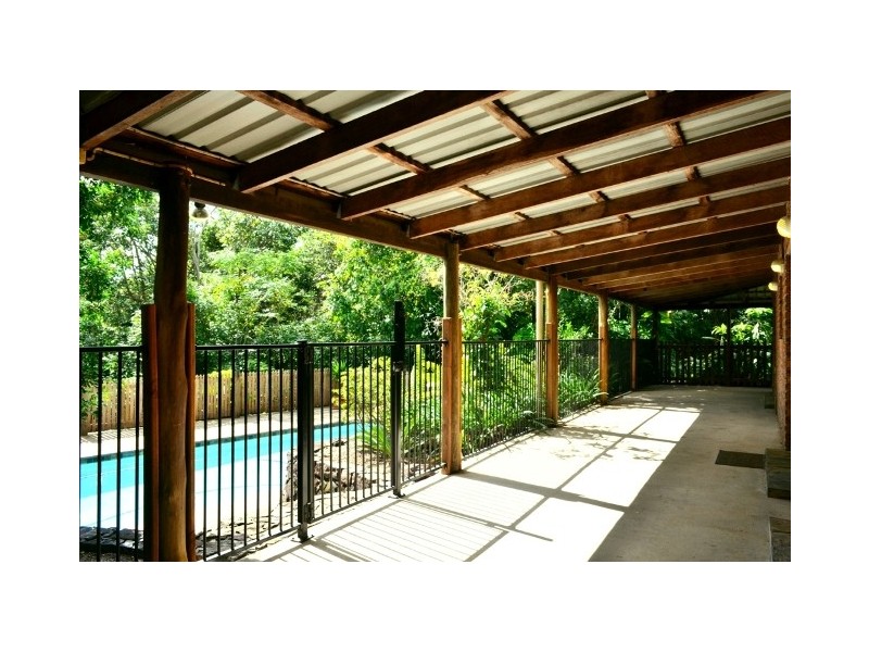 137 Camm Road, Mount Julian QLD 4800