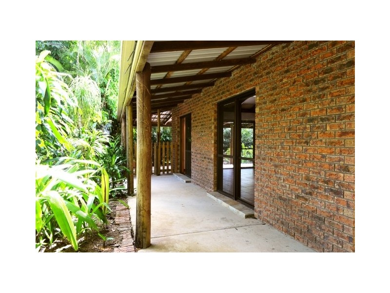 137 Camm Road, Mount Julian QLD 4800